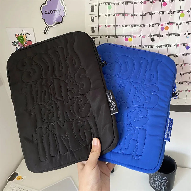 Embroidered silk laptop tablet liner bag in black, ultra-light shockproof design for 15-15.6 inch devices