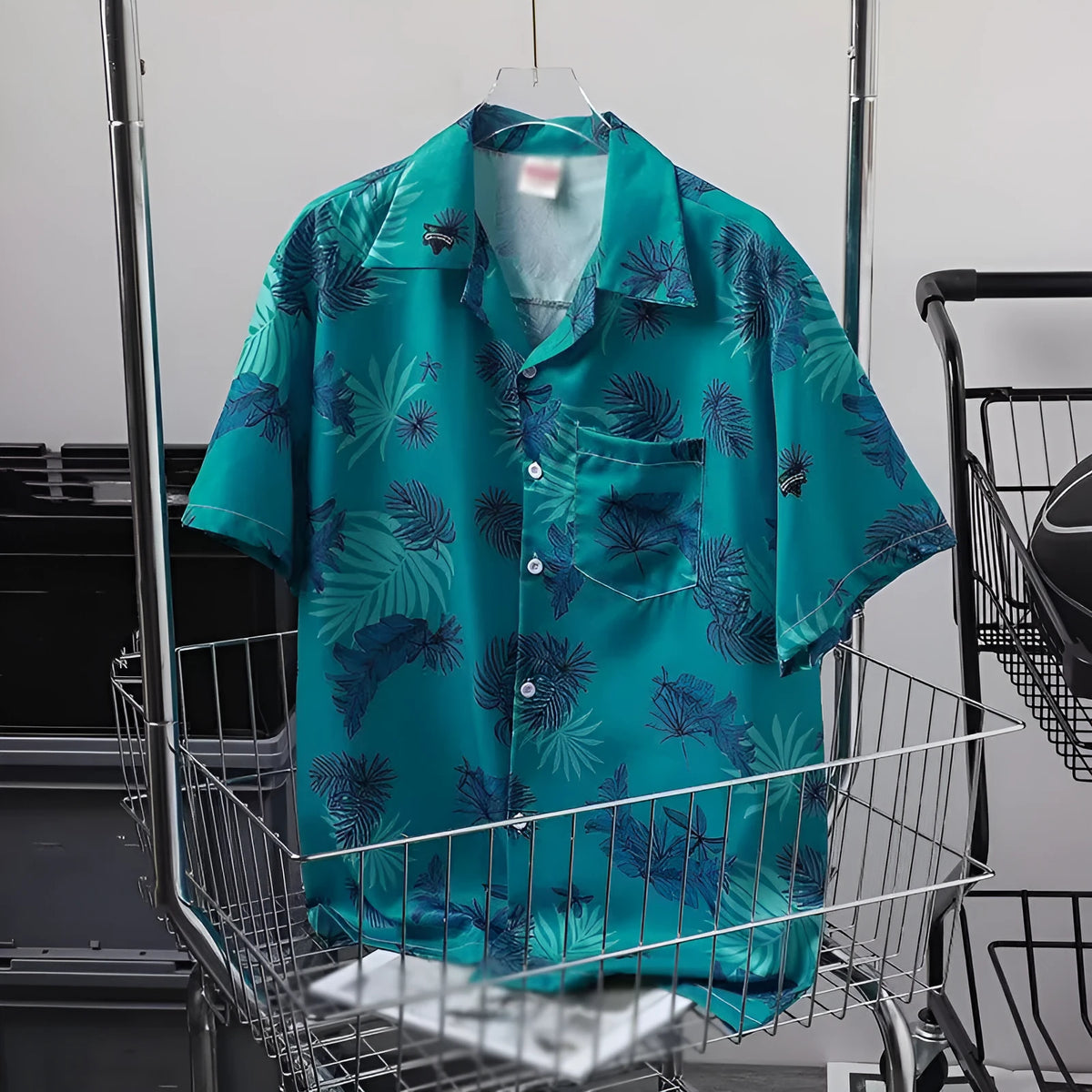 Men's green printed Hawaii beach shirt with loose fit and short sleeves, front view