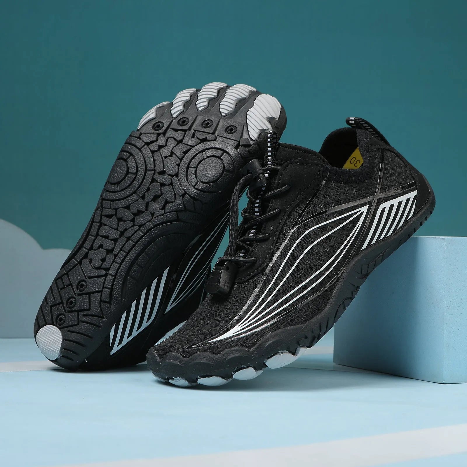 Children's quick-dry water shoes with non-slip rubber soles in multiple colours