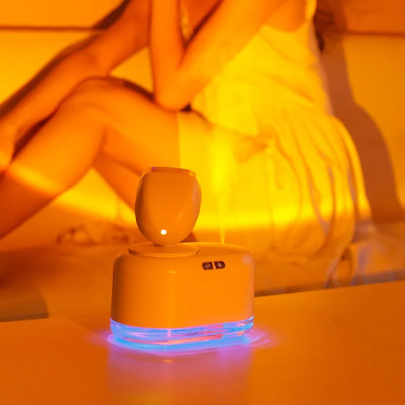 Mini wireless sunset lamp humidifier 300ml white with warm sunset projection on desk