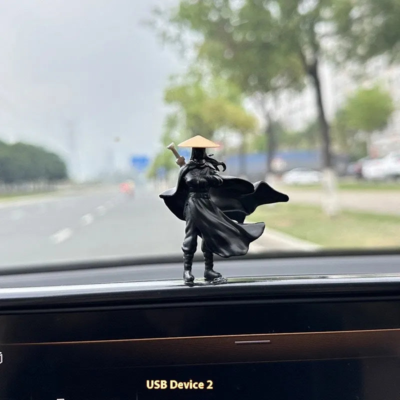 Ancient style knight PVC decoration figurine height 5cm car dashboard desk ornament retro cloak swordsman design