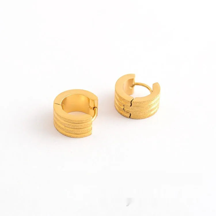 Three-line frosted geometric earrings in titanium steel with electroplated finish