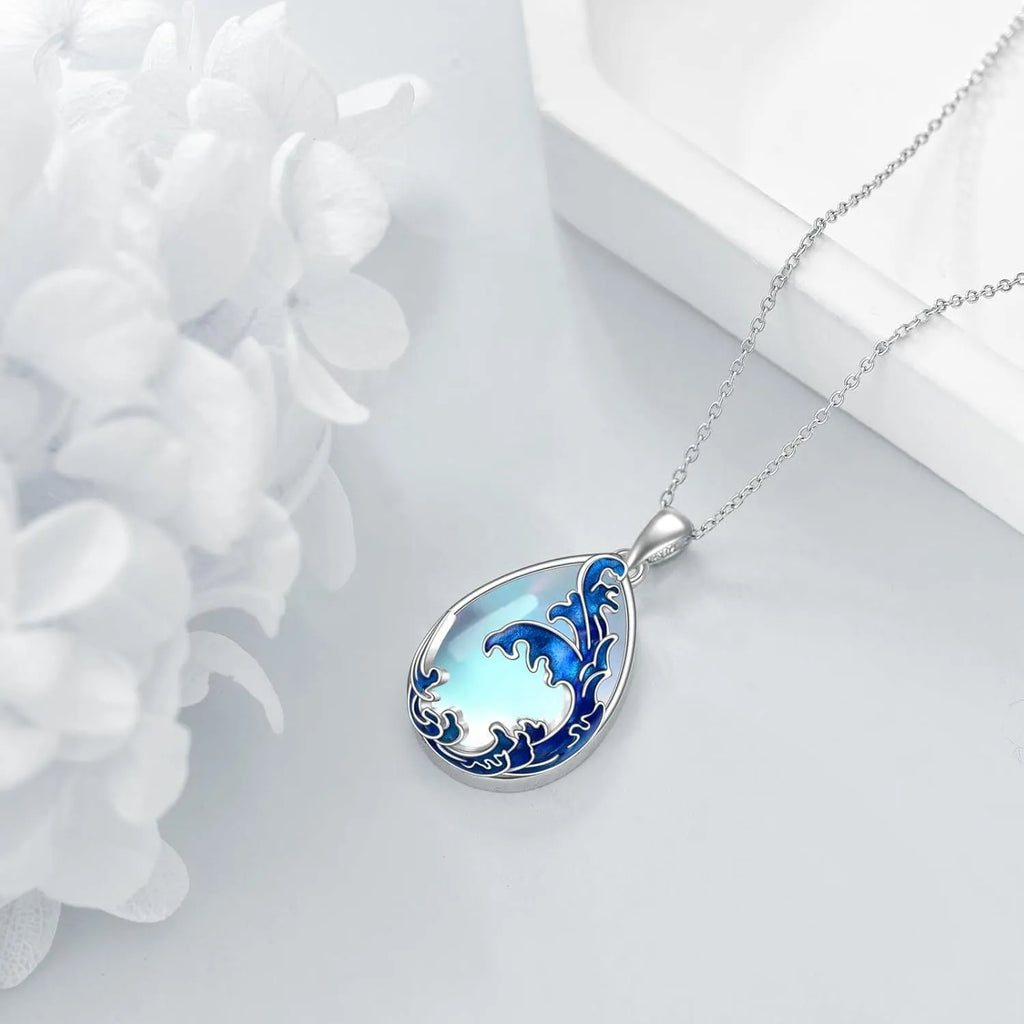 Blue heart-shaped alloy pendant on a women's necklace