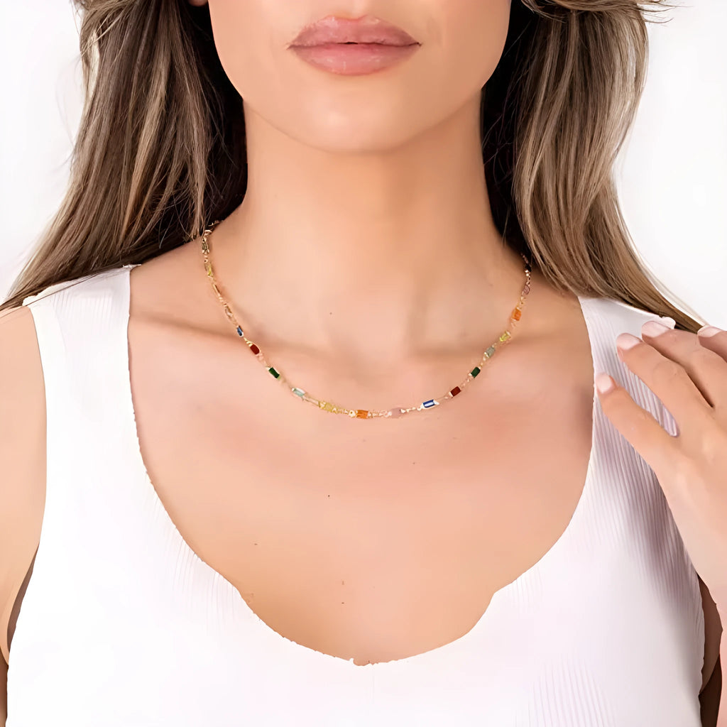 Geometric ladies crystal necklace with alloy pendant and adjustable chain