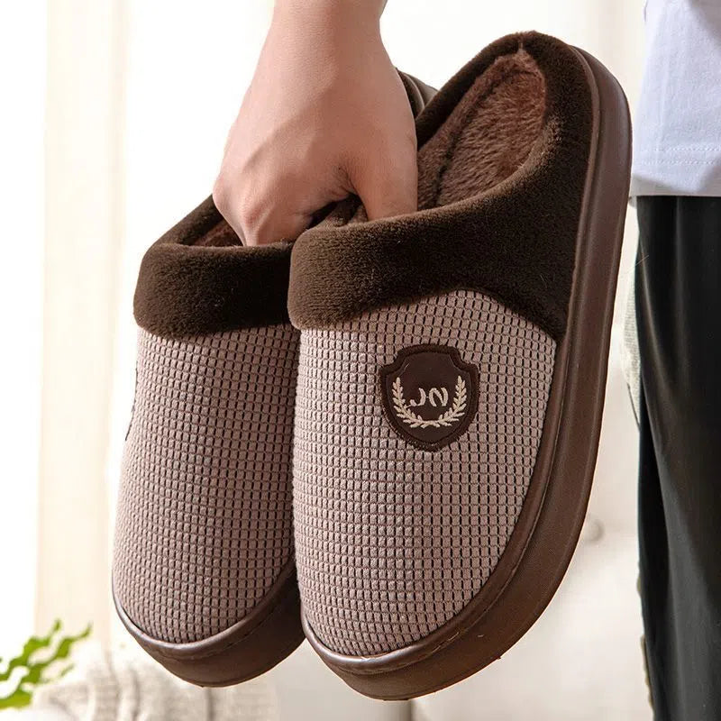 Fleece-lined warm cotton shoes for men with thick non-slip EVA sole in gray-green colour