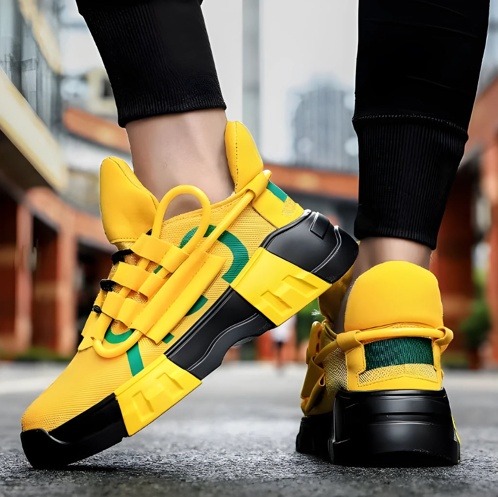 Platform sneakers in black with front strap closure, breathable flying line upper, MD sole, lace-up design