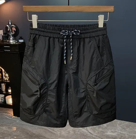 Men's camouflage cargo shorts with quick-dry fabric and loose fit in three colour options
