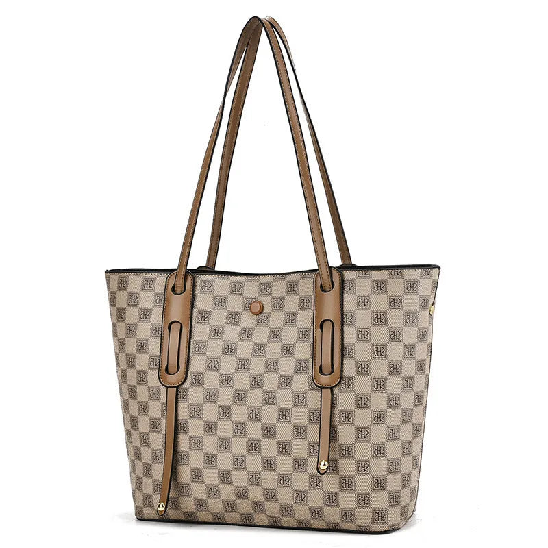 Women's retro shoulder messenger bag in soft PU with chessboard pattern and horizontal square shape