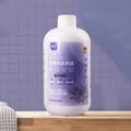 500ml bottle of antibacterial anti-mite pet shower gel with olive oil and shea butter