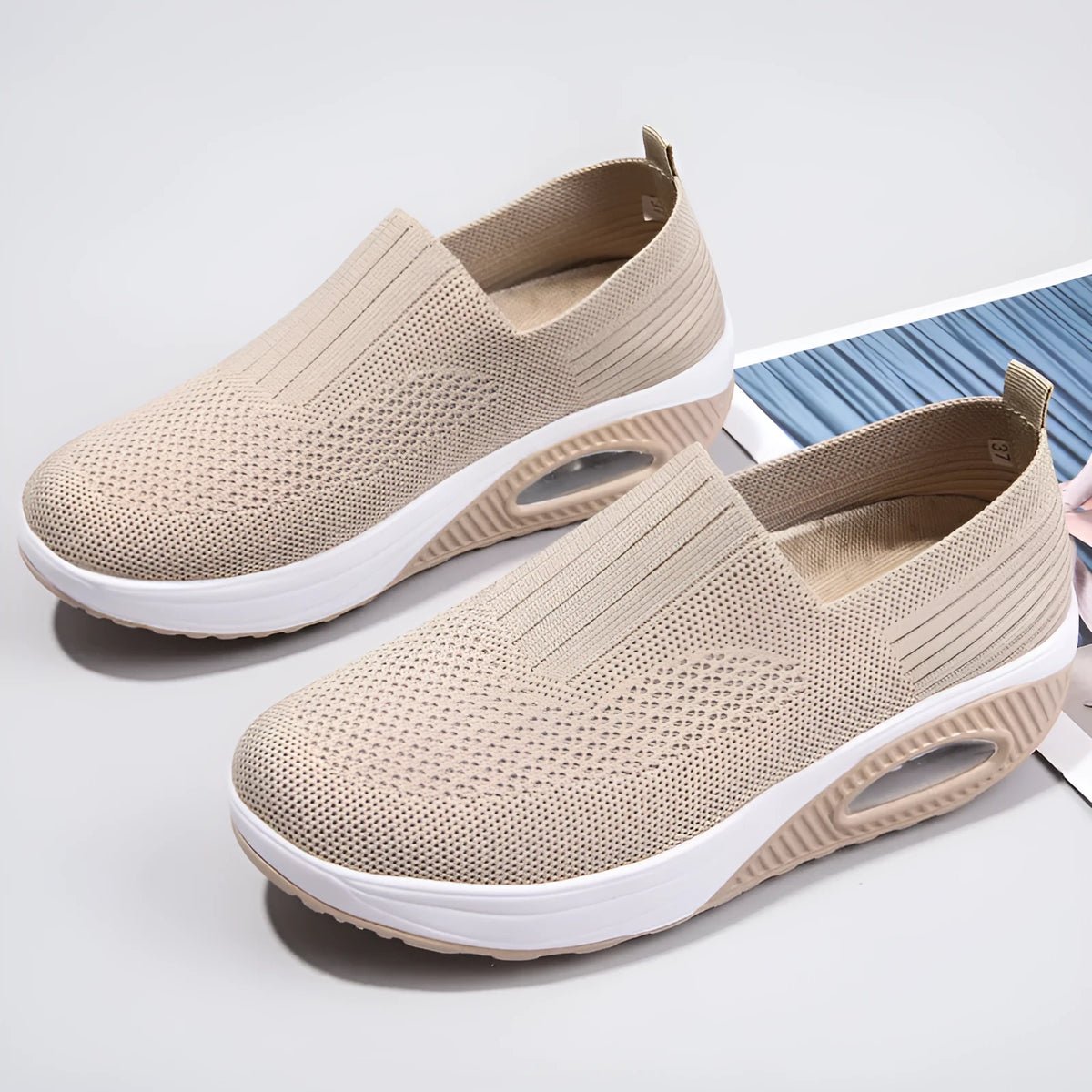 Women's air cushion sports shoe with flying woven mesh upper, non-slip EVA sole and 3-5cm mid heel