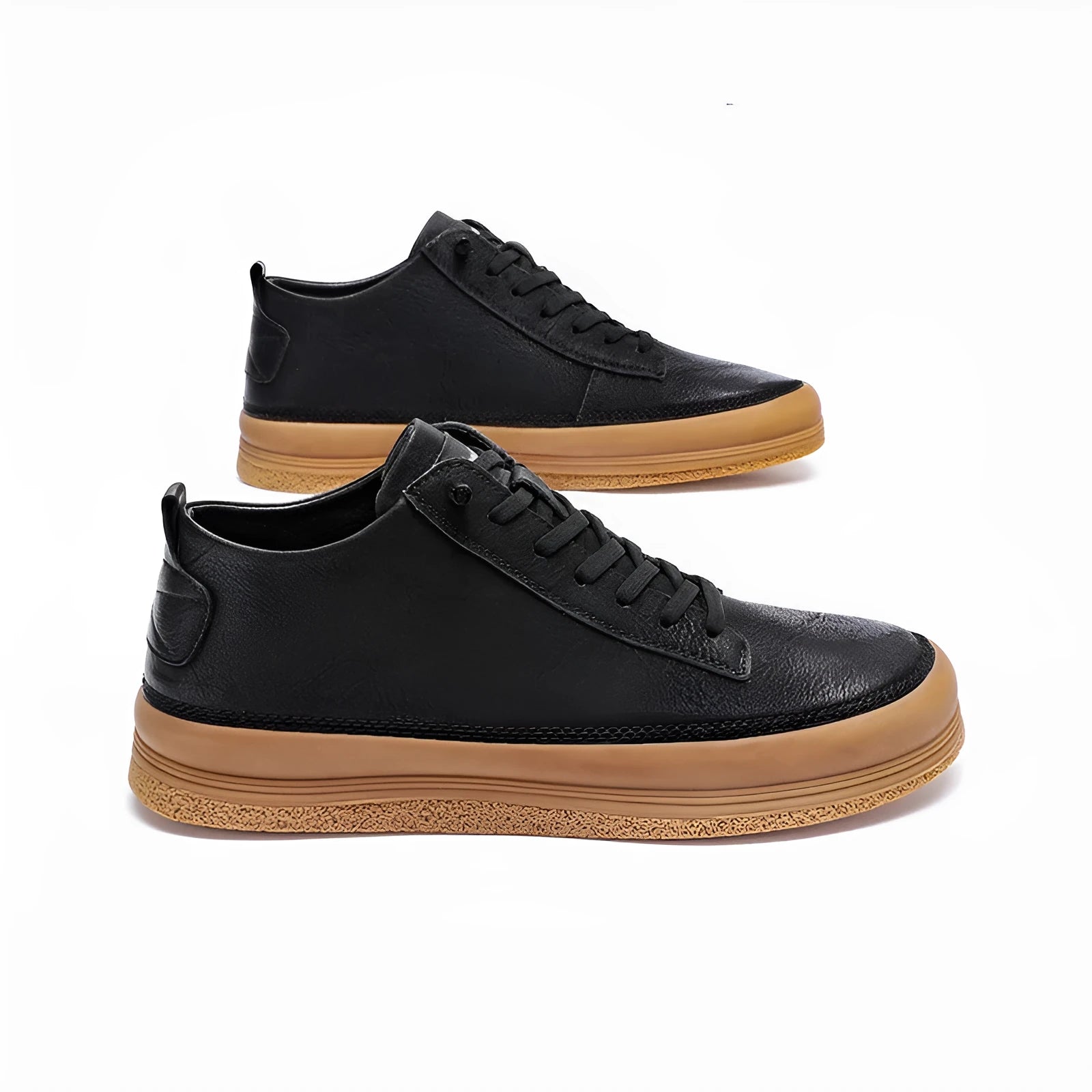 Men's black leather casual shoes with white soles and lace-up front.
