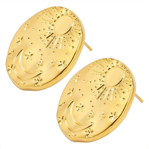 304 stainless steel geometric stud earrings with shell elements in gold or silver finish