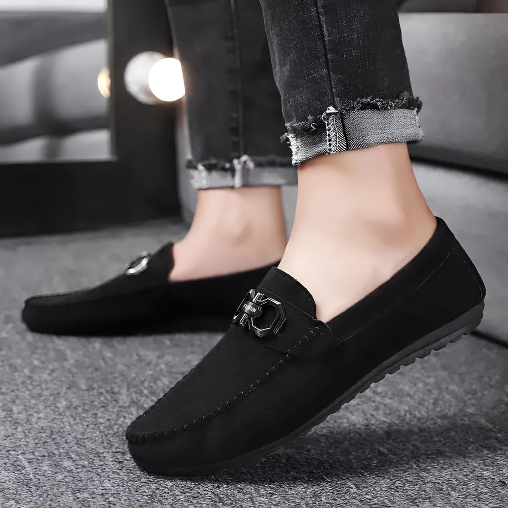 Men's black and grey suede and leather casual shoes with rubber sole