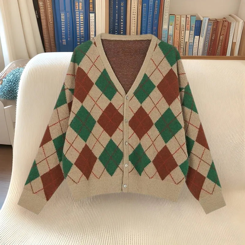 Knitted acrylic cardigan in light khaki colour with regular sleeves for casual wear