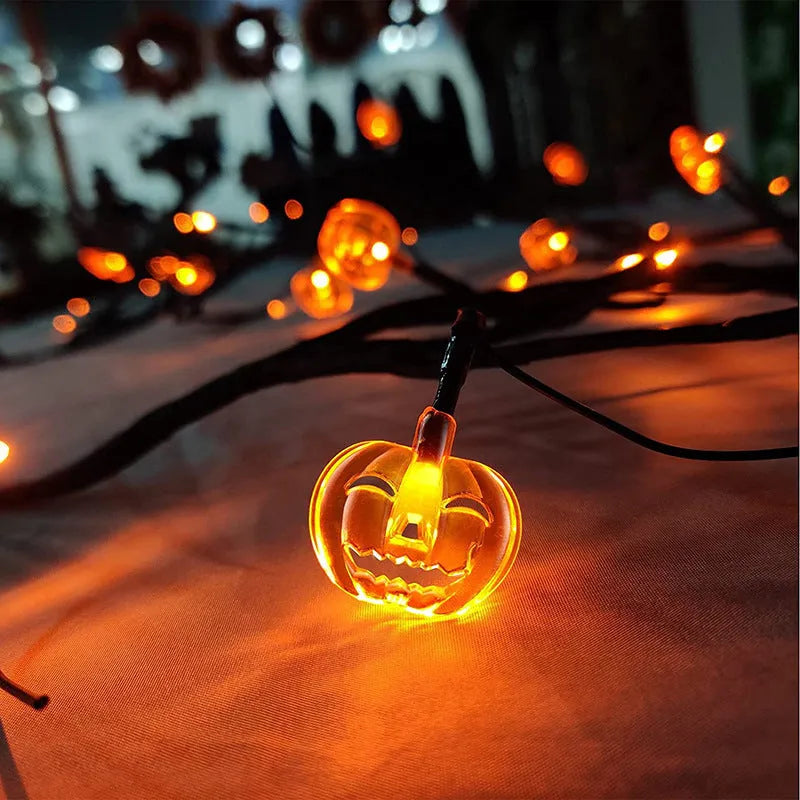 Halloween LED willow vine string light with 100 cartoon bat and pumpkin rattan lanterns on a 2-metre vine for indoor outdoor decor