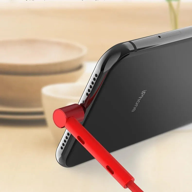 Creative Mobile Phone Elbow Charging Cable in black with angled connector for Apple devices