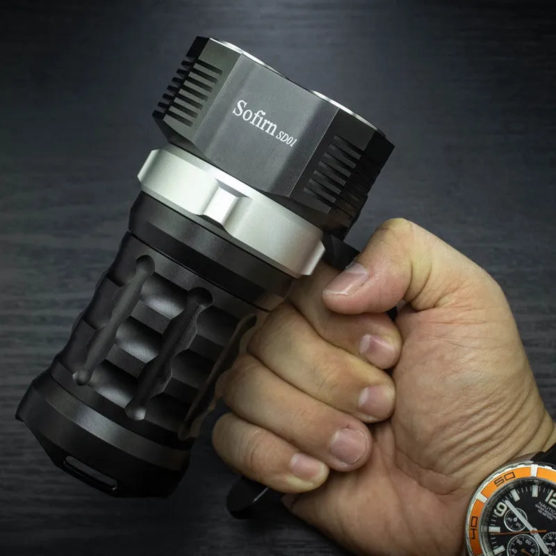 Aluminium alloy diving tube flashlight with 500 metre range for diving and outdoor use