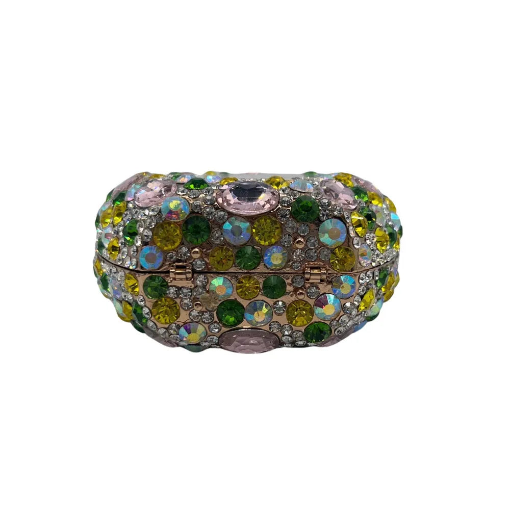 Women's hard-shell clutch bag with diamond pattern in golden metallic finish