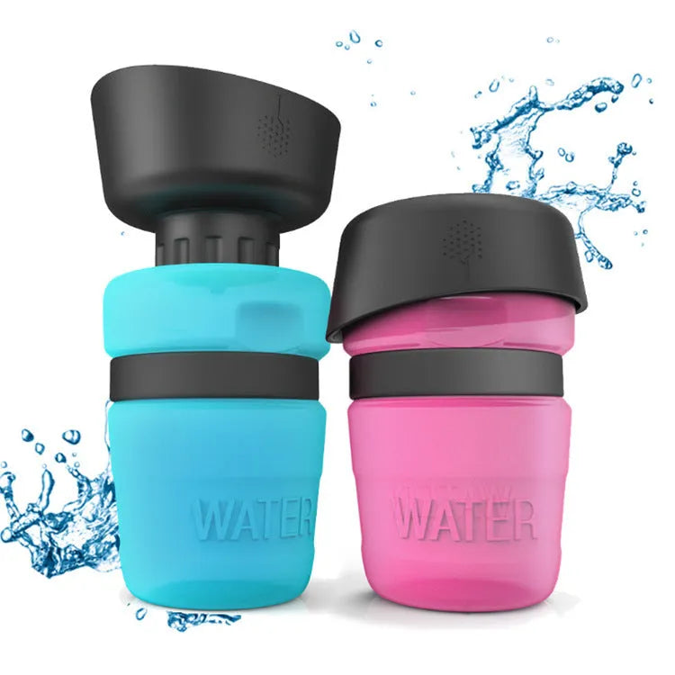 Creative silicone pet water bottle 520ml squeeze travel cup in sky blue