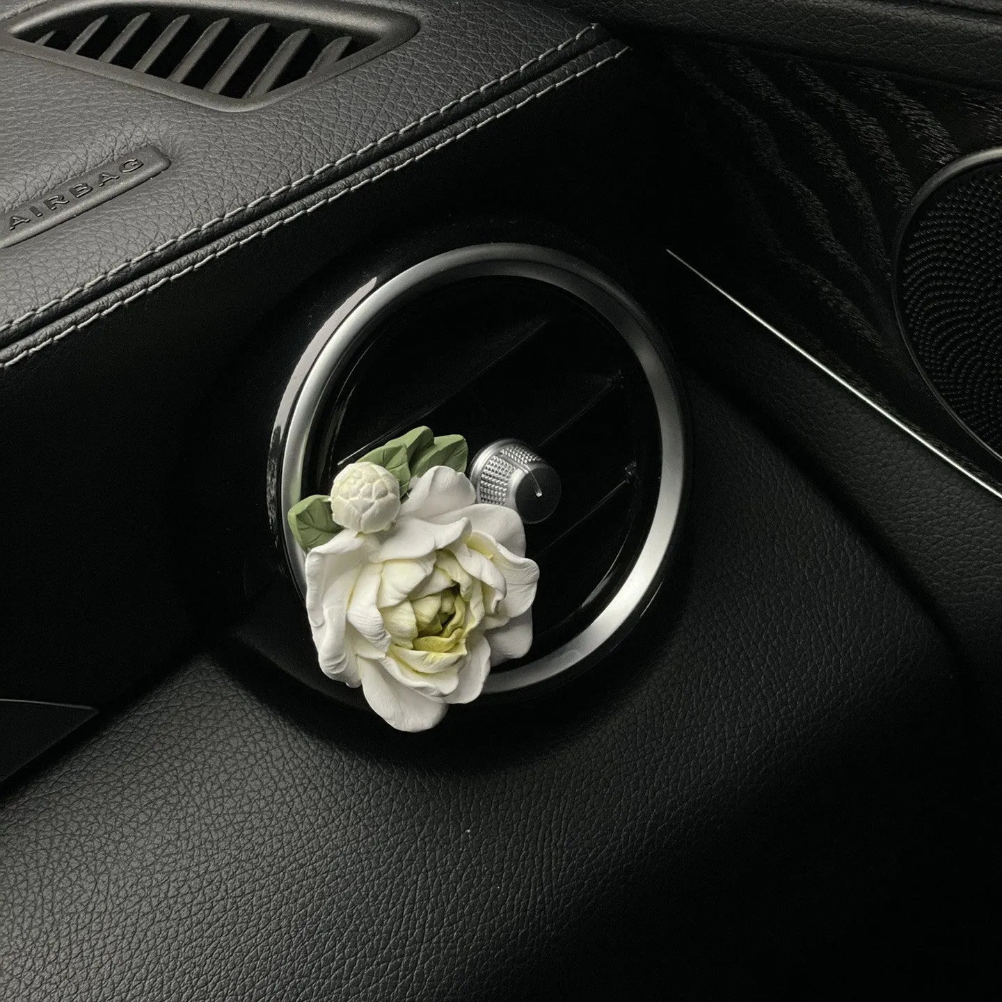 Gypsum solid car air freshener with jasmine scent in off-white colour