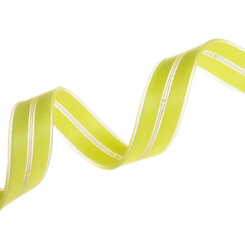 PVC dog leash in fluorescent green, showing its 120cm length and hand-held design.