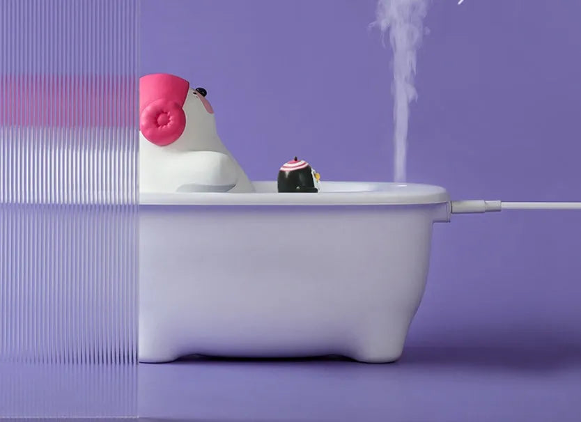 White polar bear shaped USB air humidifier with water tank and mist output