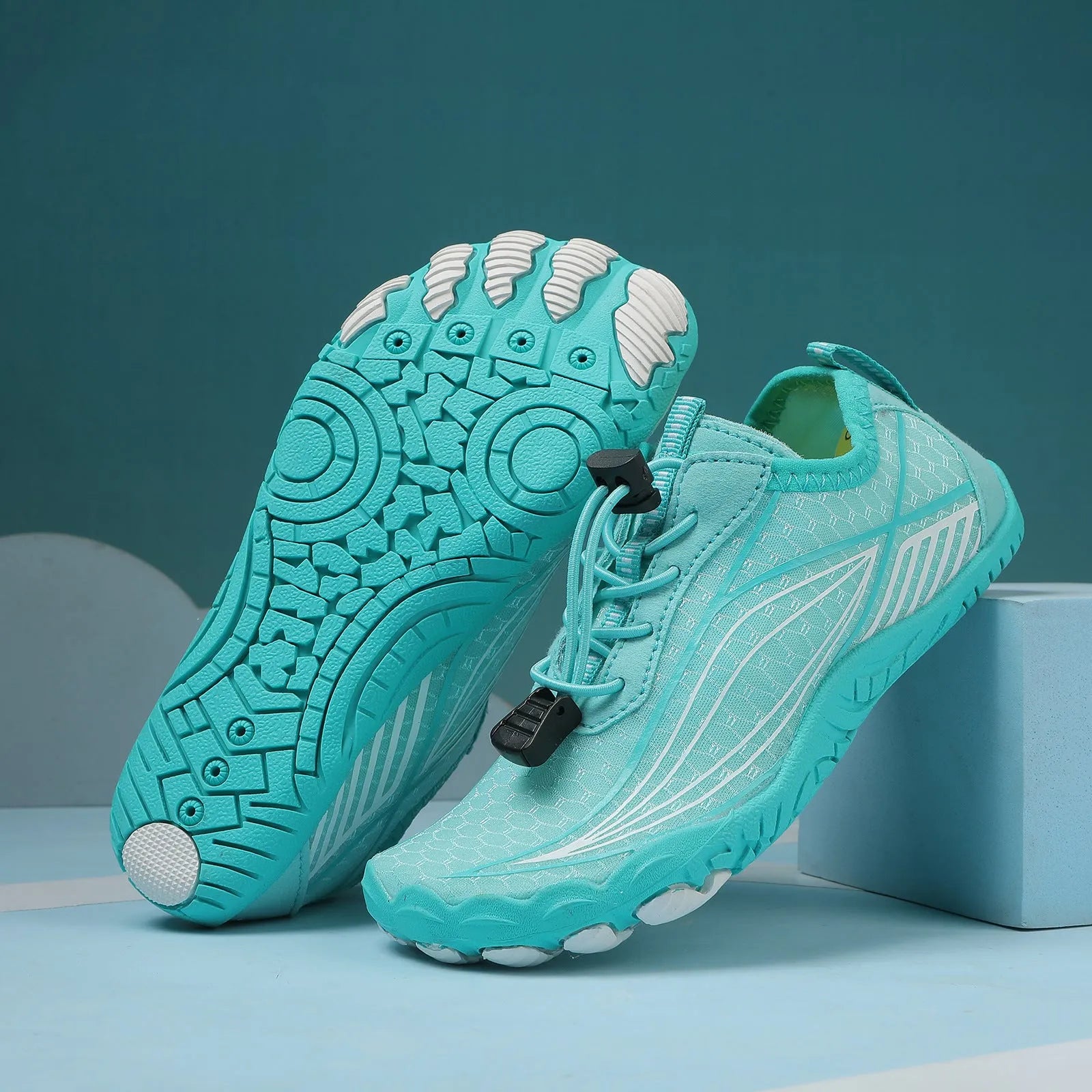 Children's quick-dry water shoes with non-slip rubber soles in multiple colours