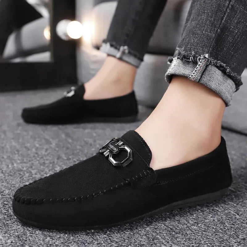 Men's black and grey suede and leather casual shoes with rubber sole